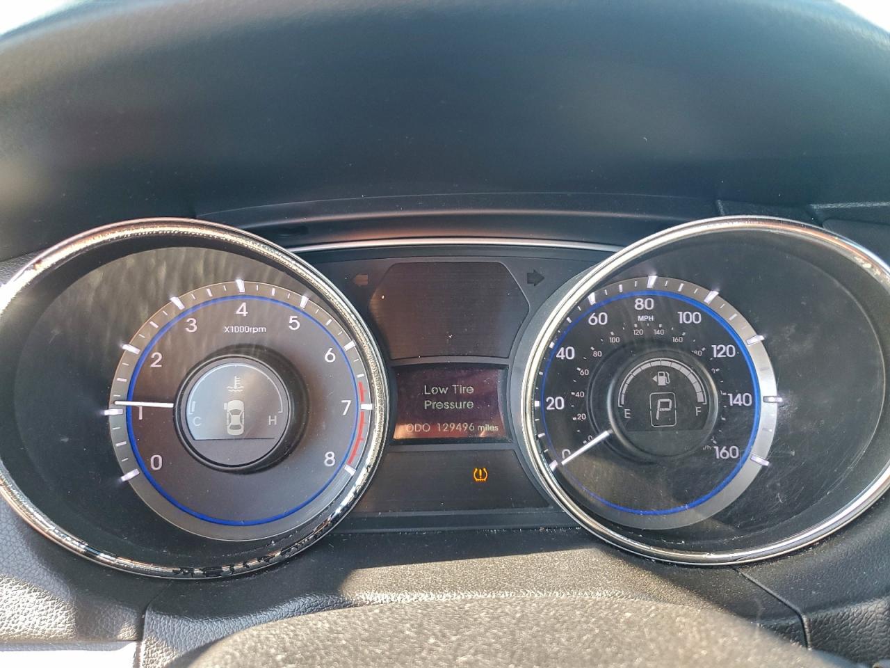 2014 HYUNDAI SONATA GLS photo 9