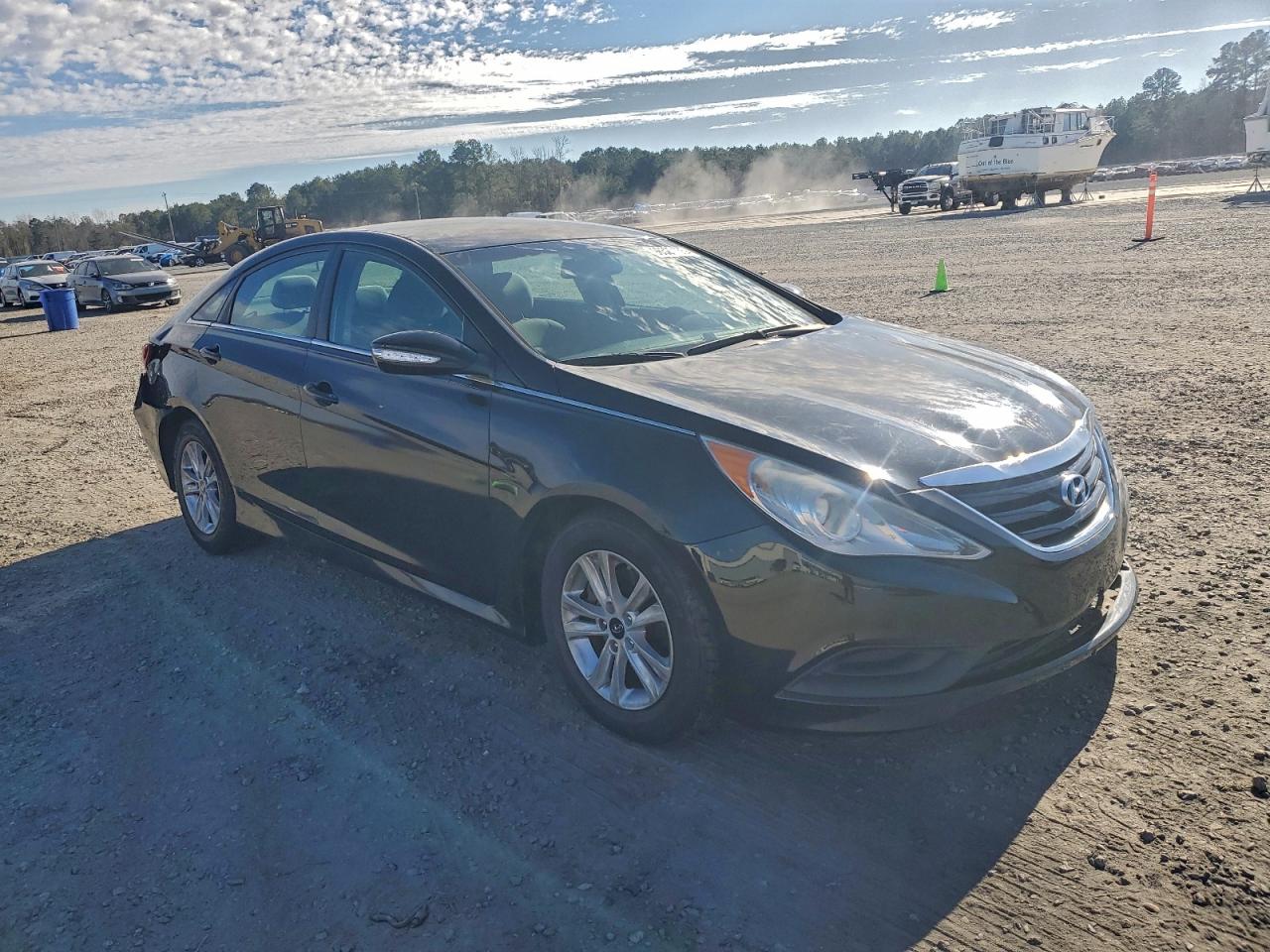 2014 HYUNDAI SONATA GLS photo 4