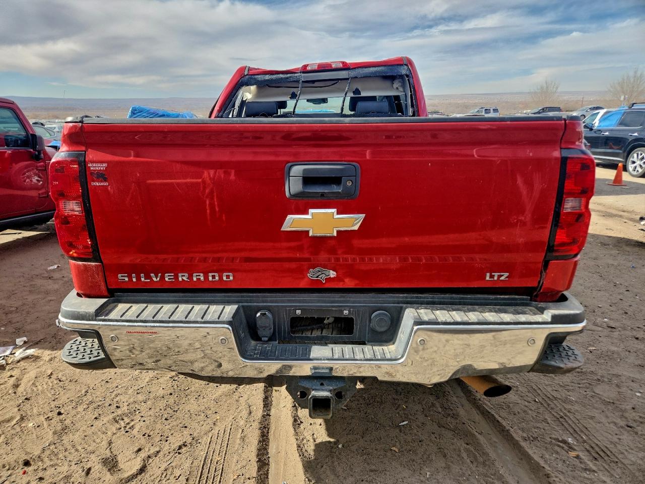 2015 CHEVROLET SILVERADO K2500 HEAVY DUTY LTZ photo 11
