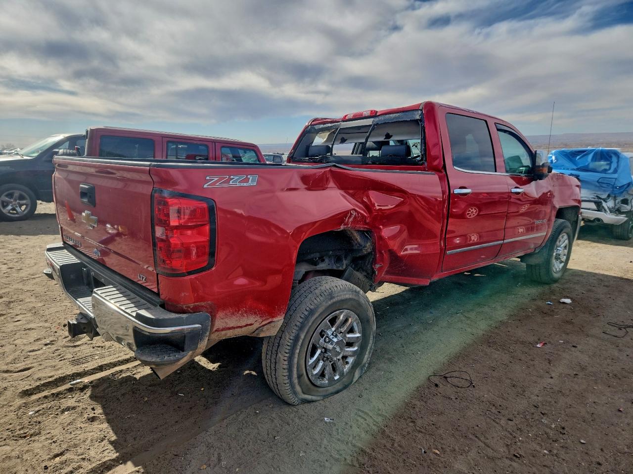 2015 CHEVROLET SILVERADO K2500 HEAVY DUTY LTZ photo 5