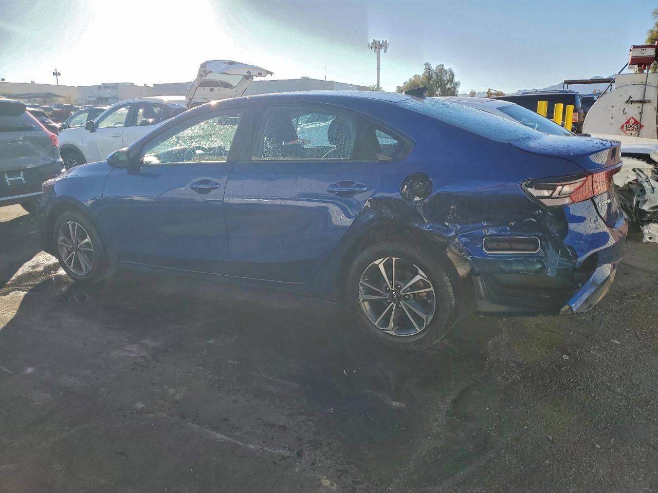 2024 KIA FORTE LX photo 4