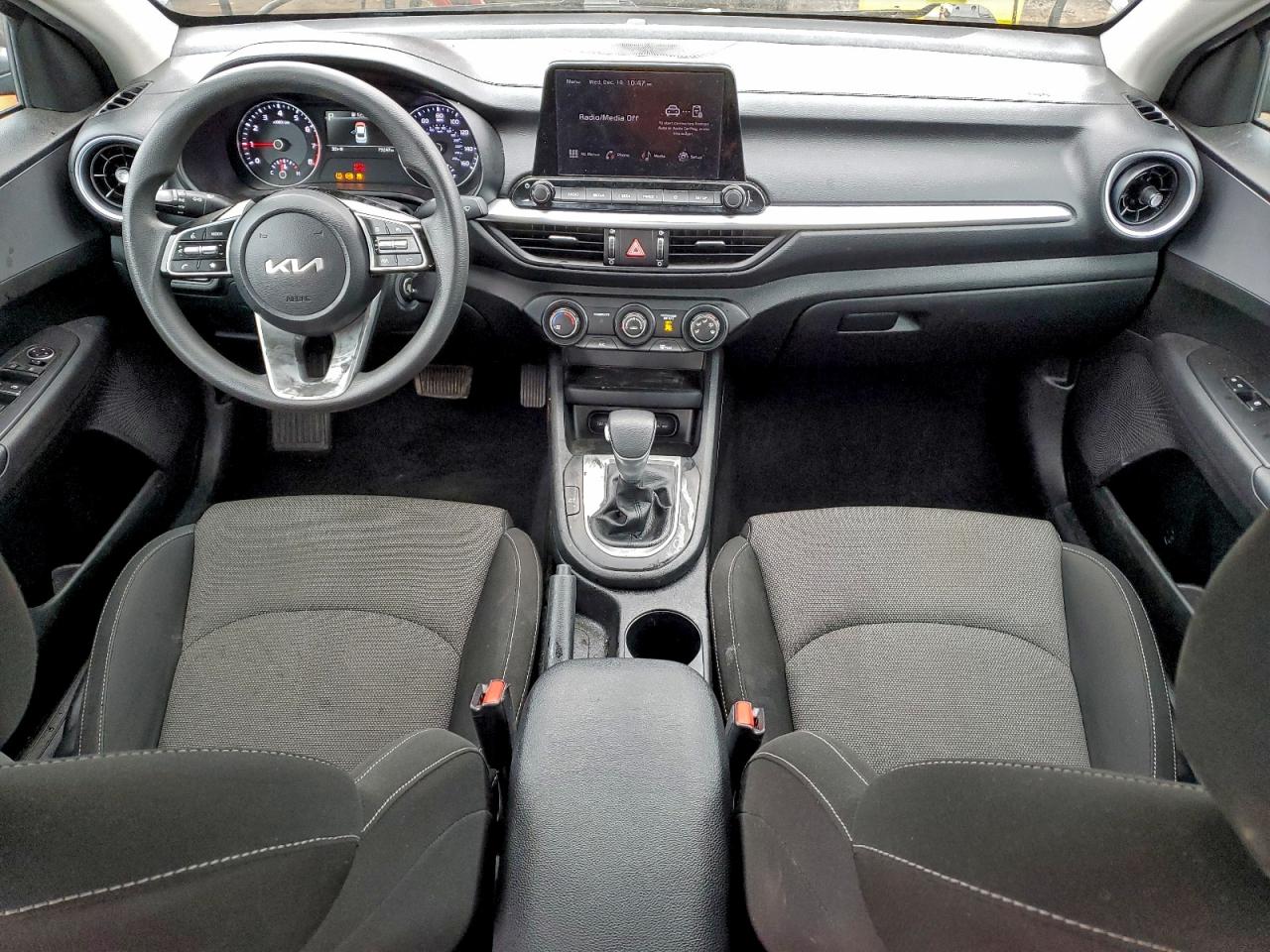 2023 KIA FORTE LX photo 15