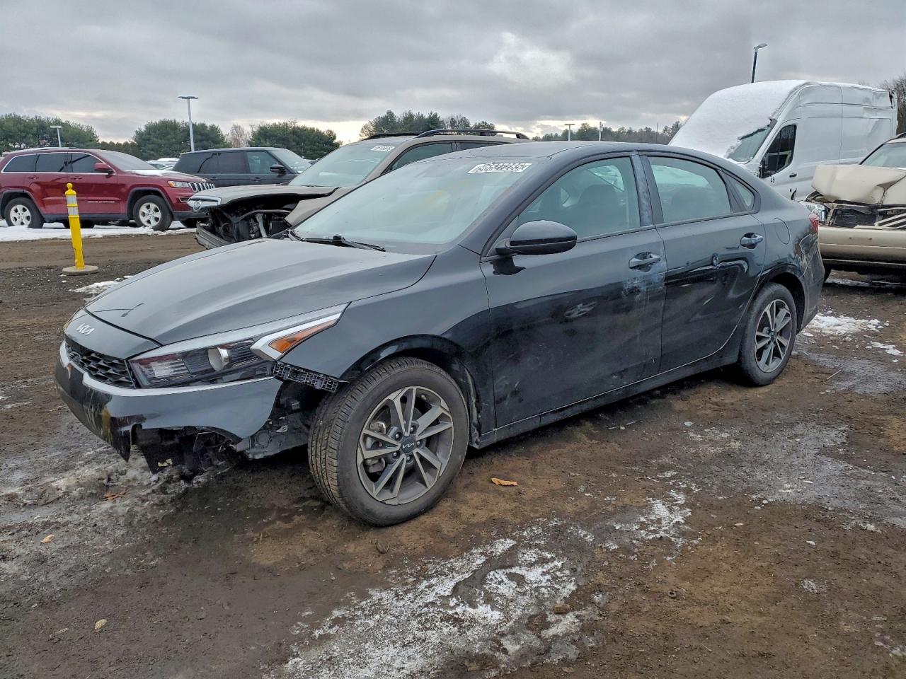2023 KIA FORTE