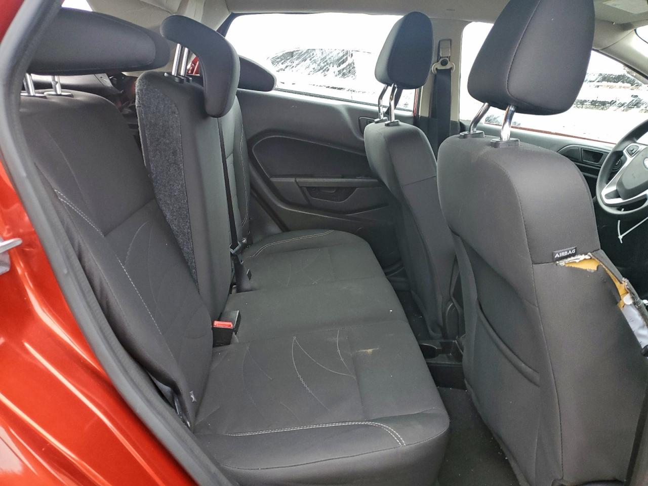 2019 FORD FIESTA SE photo 10