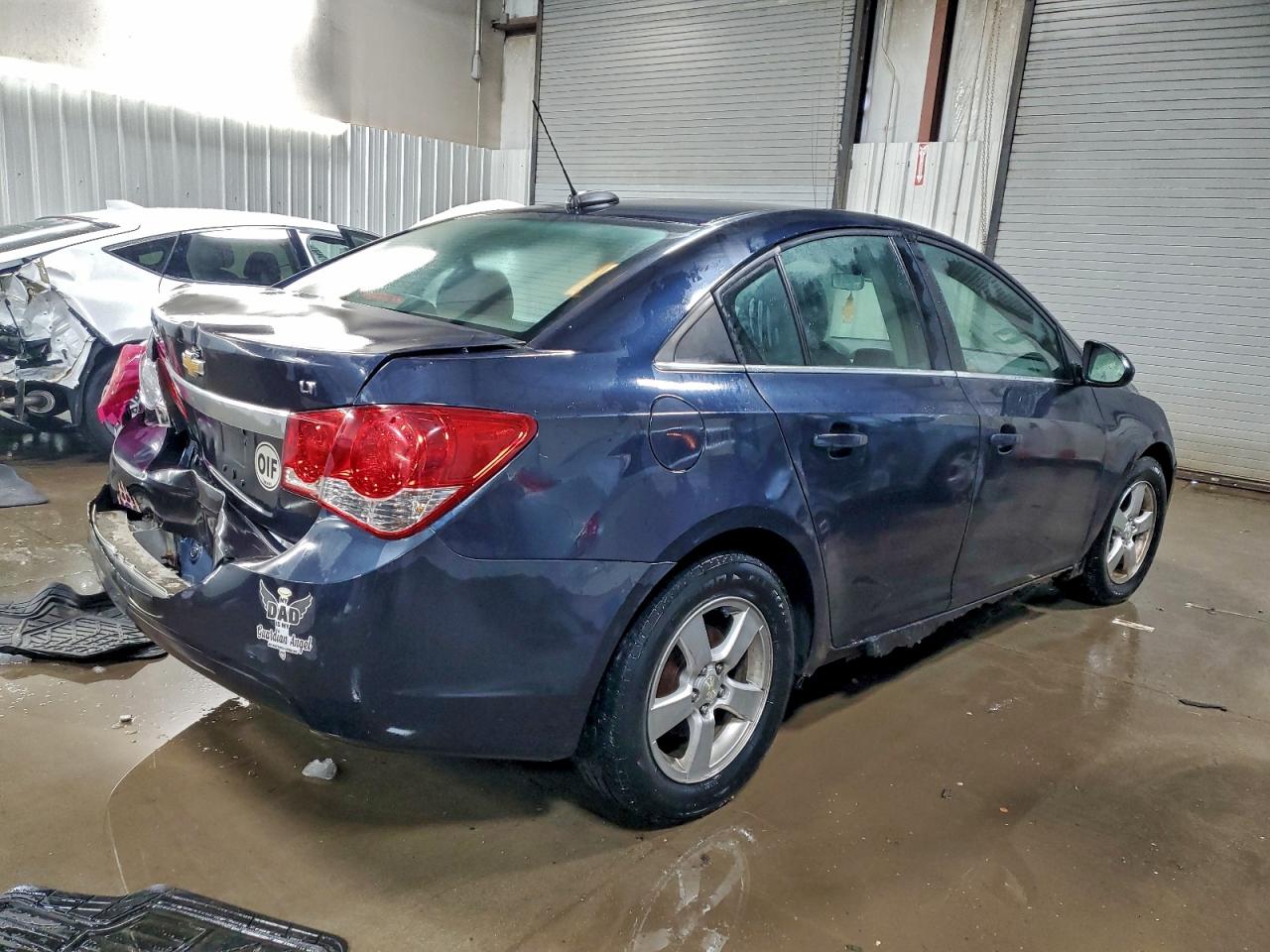 2015 CHEVROLET CRUZE LT photo 3