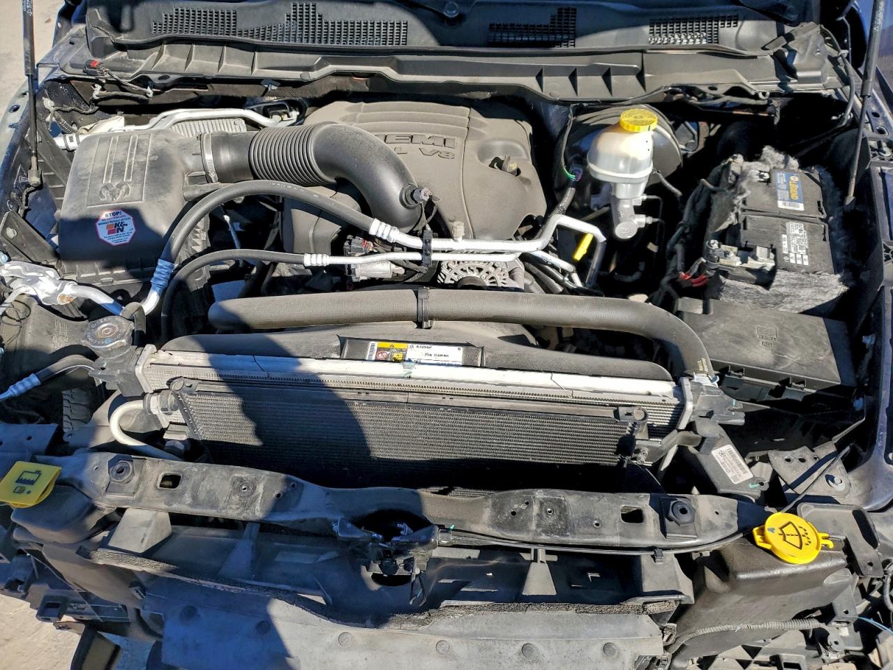 2017 RAM 1500 ST photo 21