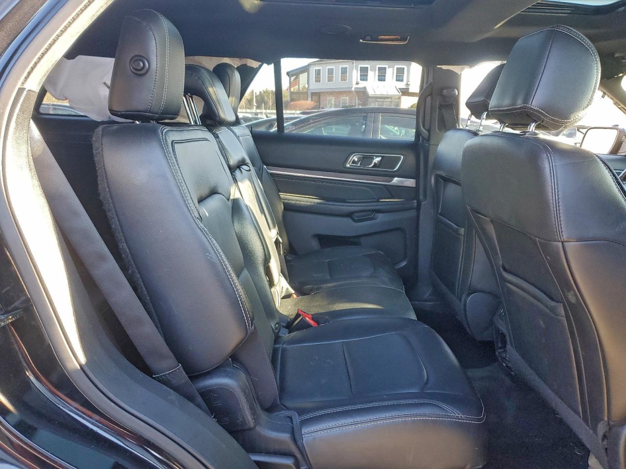 2017 FORD EXPLORER LIMITED photo 11