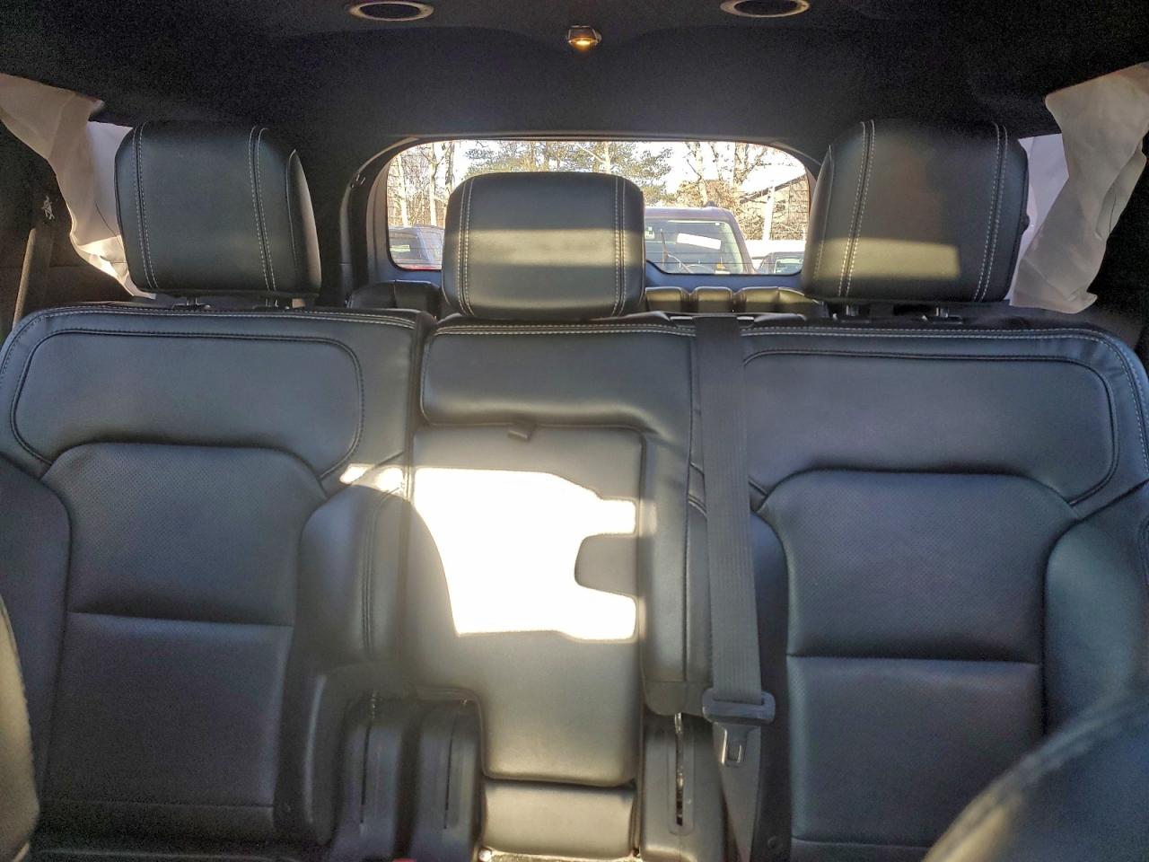 2017 FORD EXPLORER LIMITED photo 10