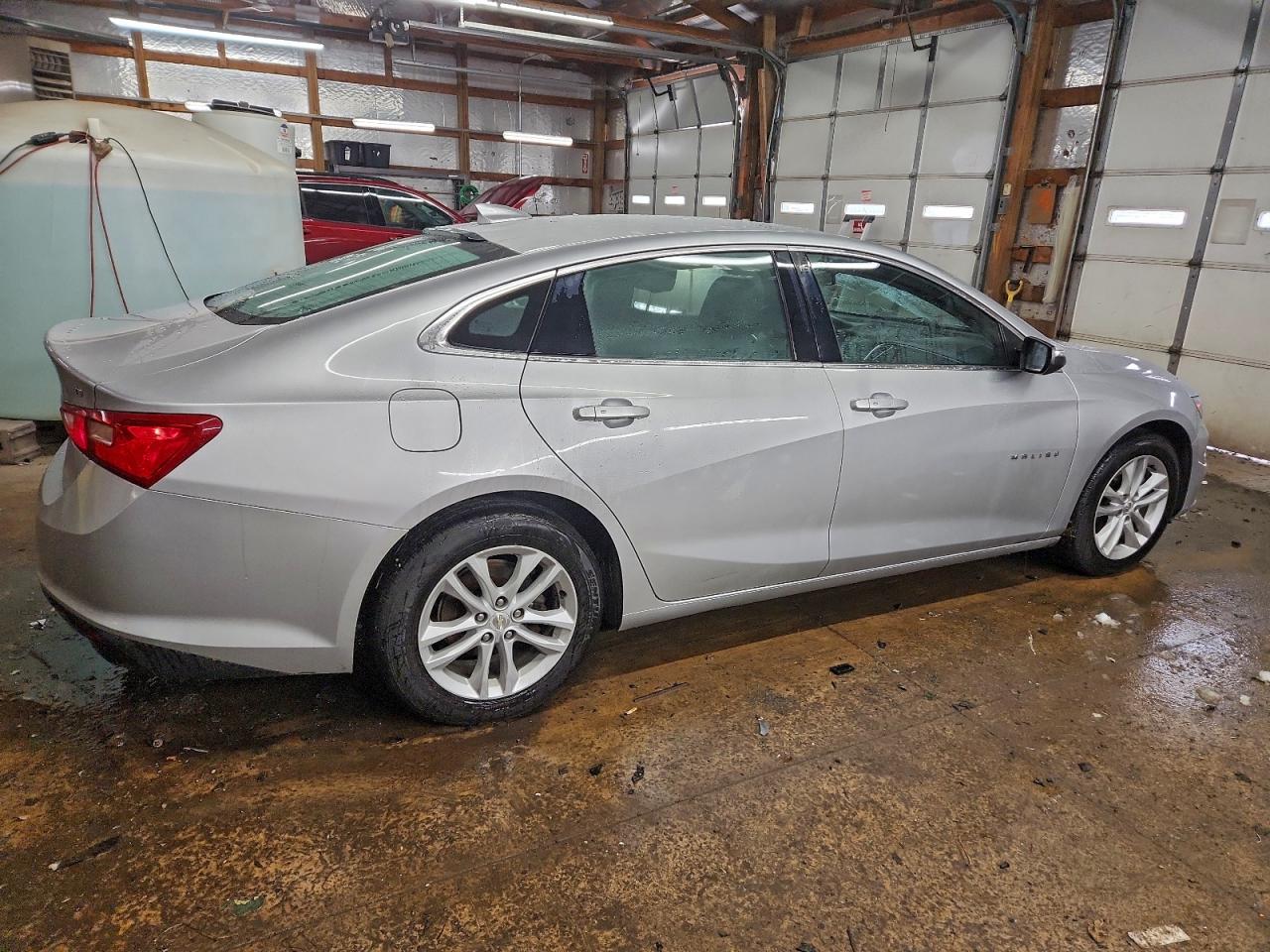 2016 CHEVROLET MALIBU LT photo 3