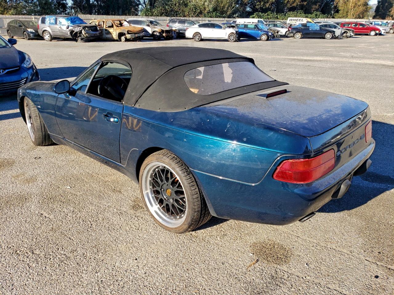 1992 PORSCHE 968 photo 2