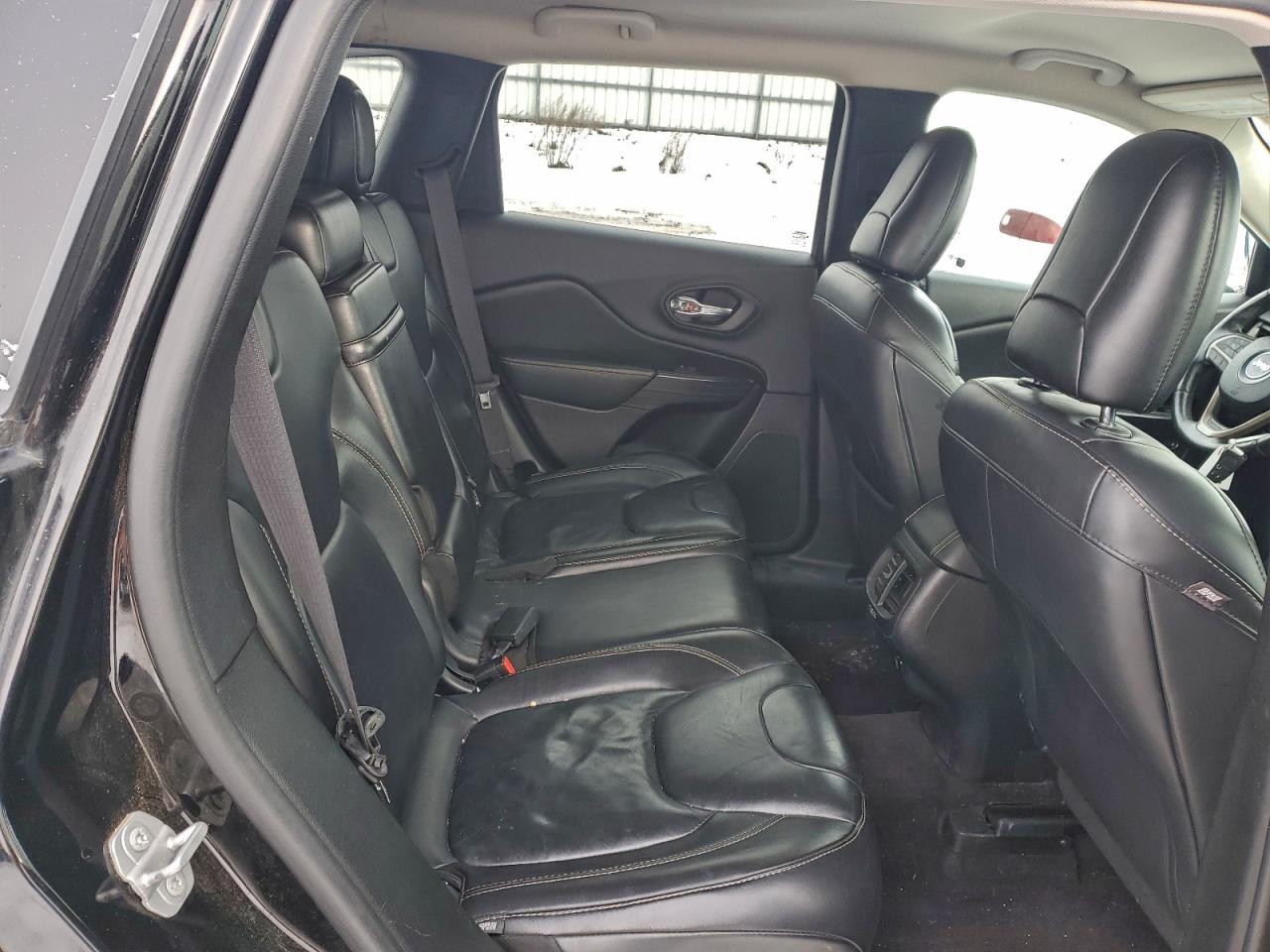 2017 JEEP CHEROKEE LIMITED photo 11