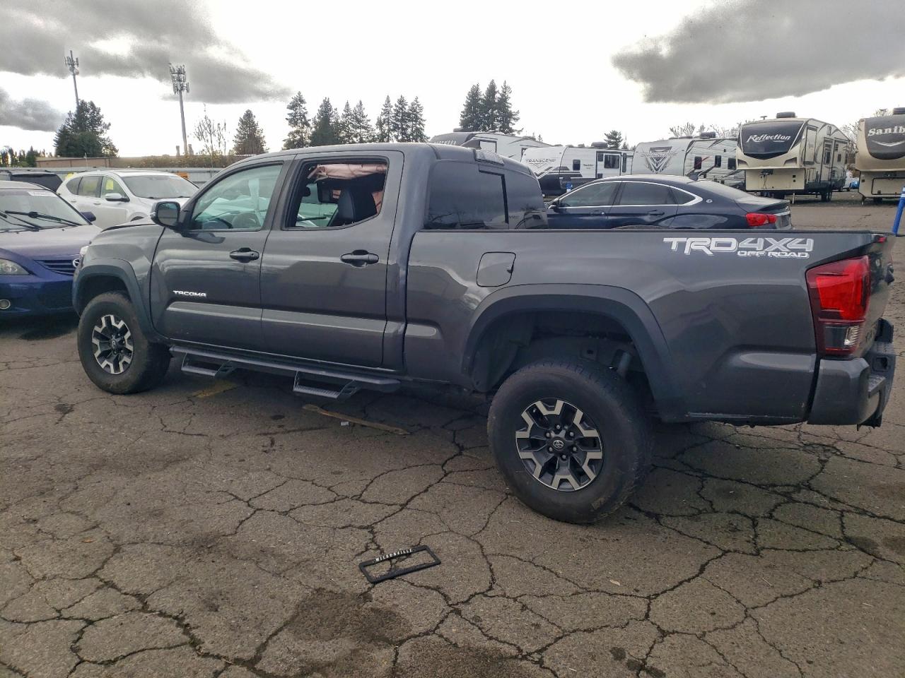 2019 TOYOTA TACOMA DOUBLE CAB photo 2