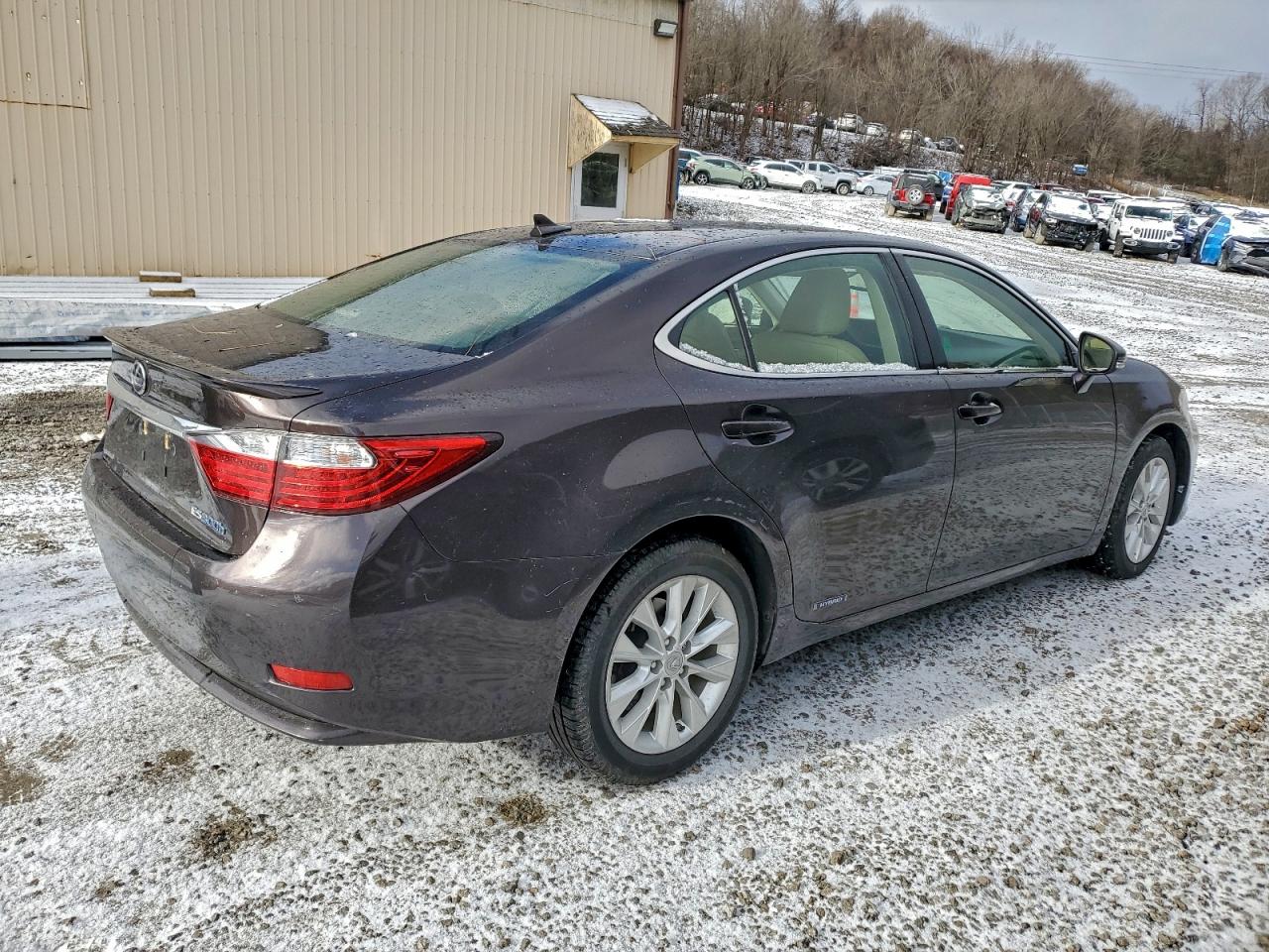 2013 LEXUS ES 300H photo 5