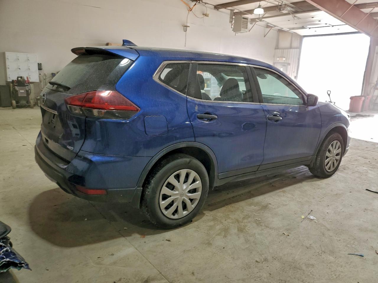 2020 NISSAN ROGUE S photo 5