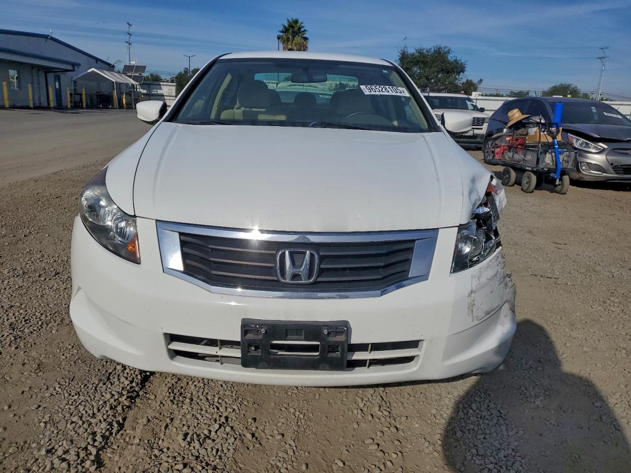 2010 HONDA ACCORD LXP photo 5
