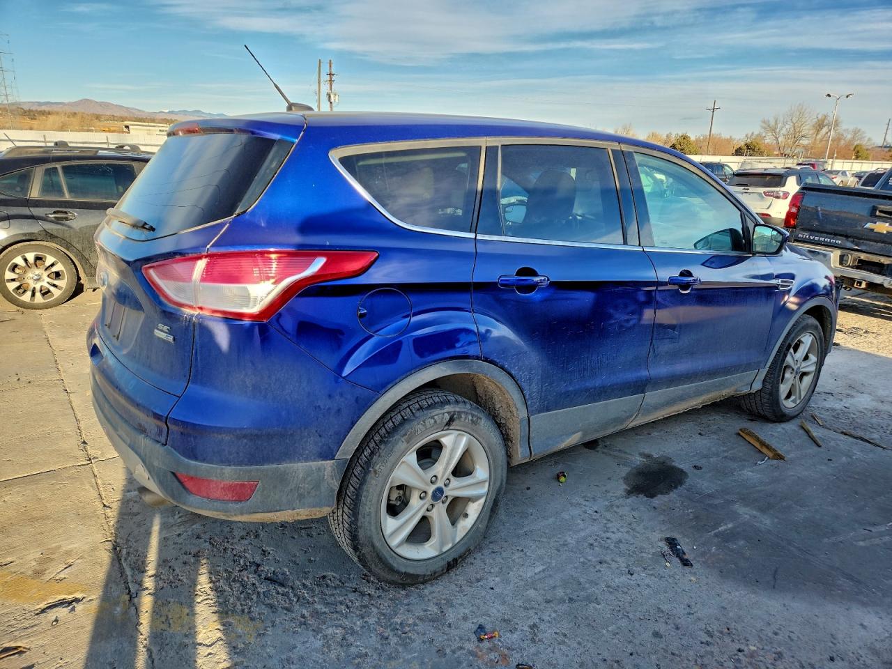 2016 FORD ESCAPE SE photo 3