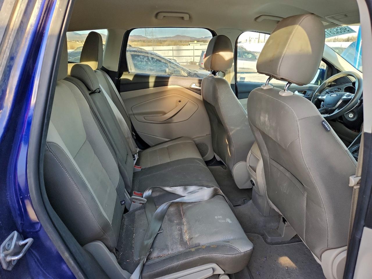 2016 FORD ESCAPE SE photo 11