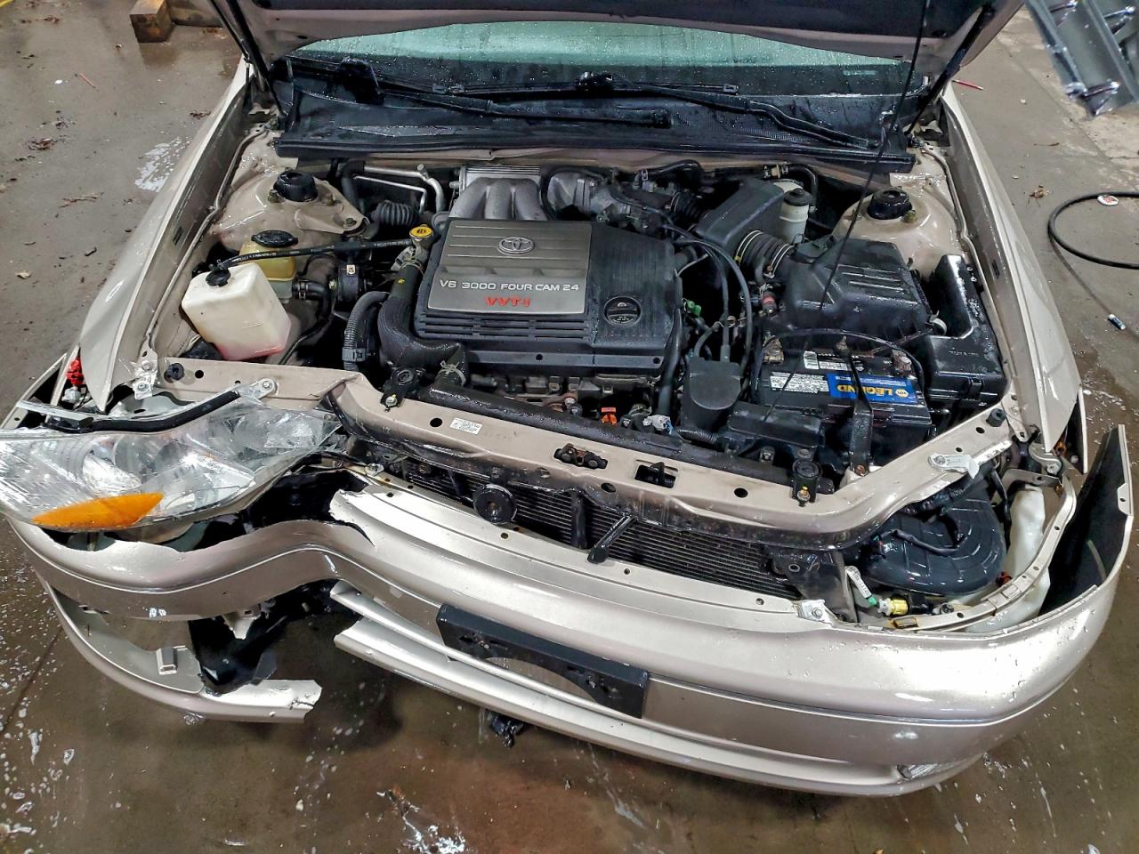 2004 TOYOTA AVALON XL photo 11