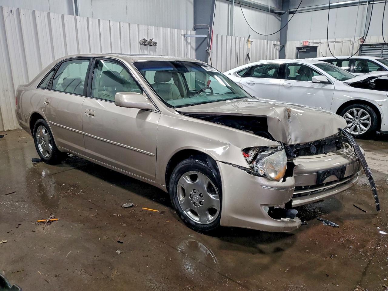 2004 TOYOTA AVALON XL photo 4