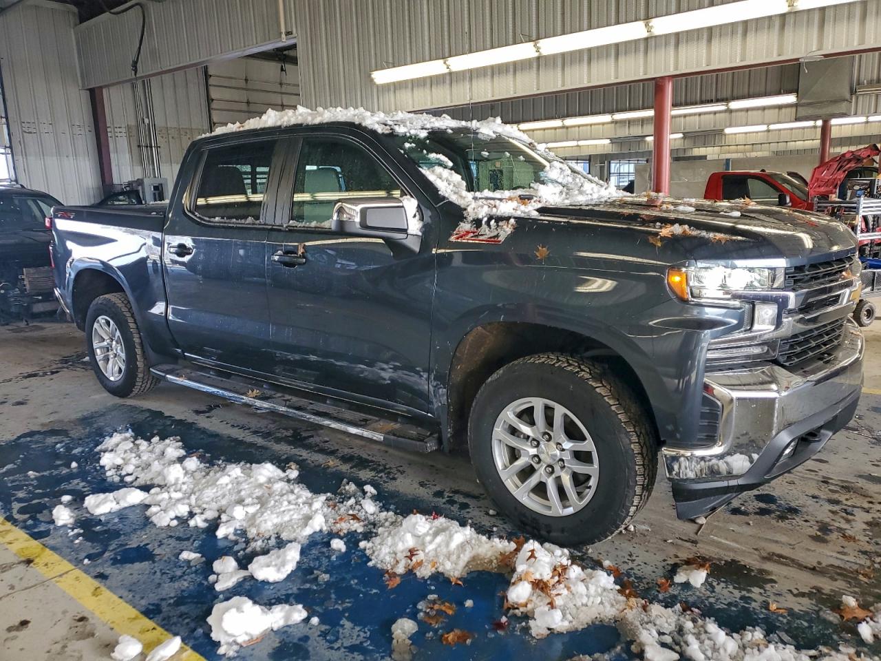 2021 CHEVROLET SILVERADO K1500 LT photo 4