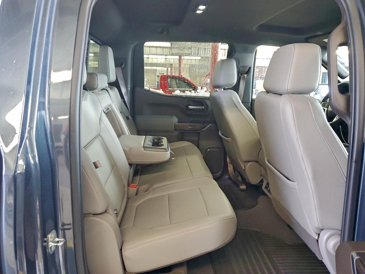 2021 CHEVROLET SILVERADO K1500 LT photo 10