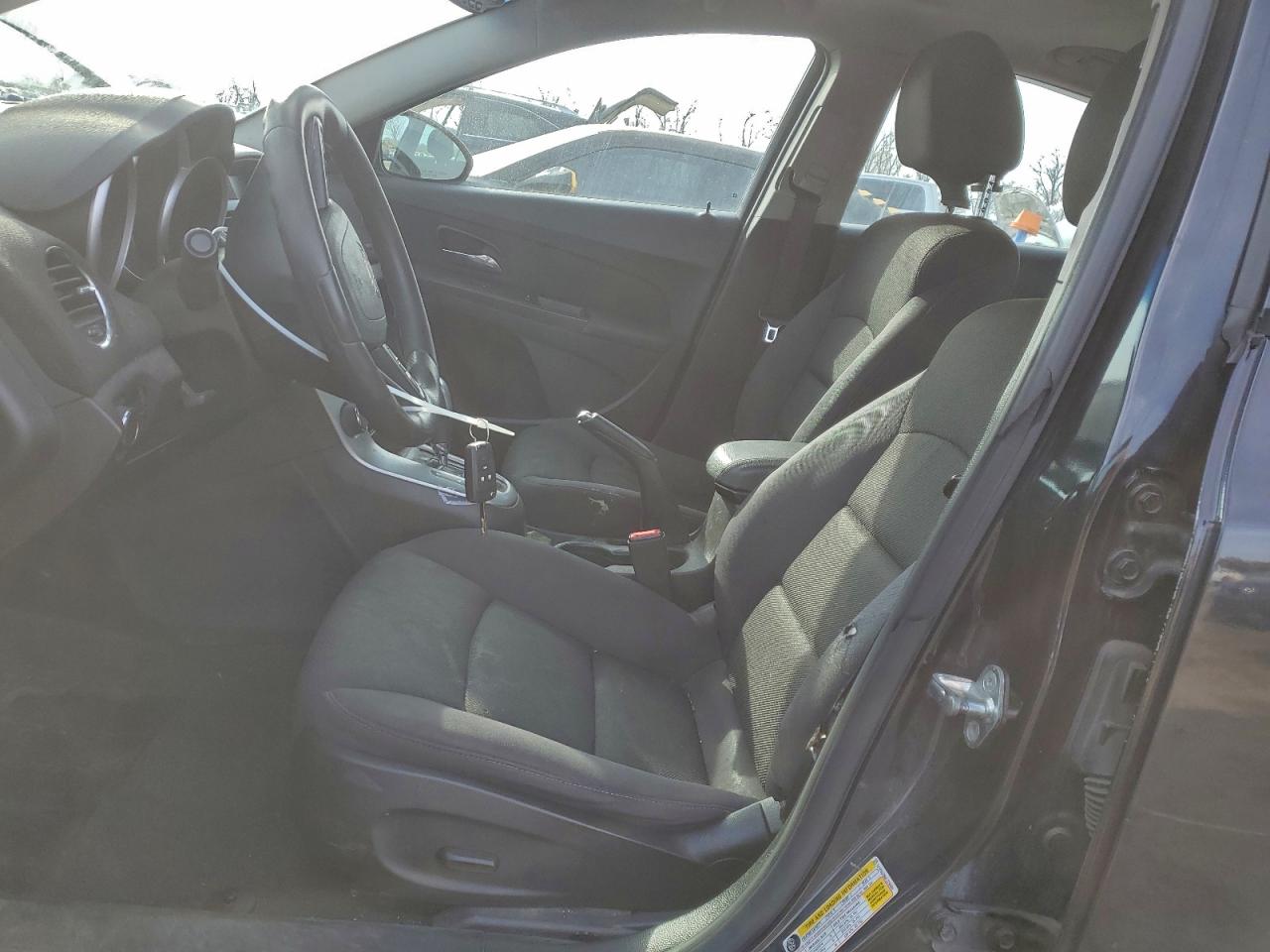 2015 CHEVROLET CRUZE LT photo 7