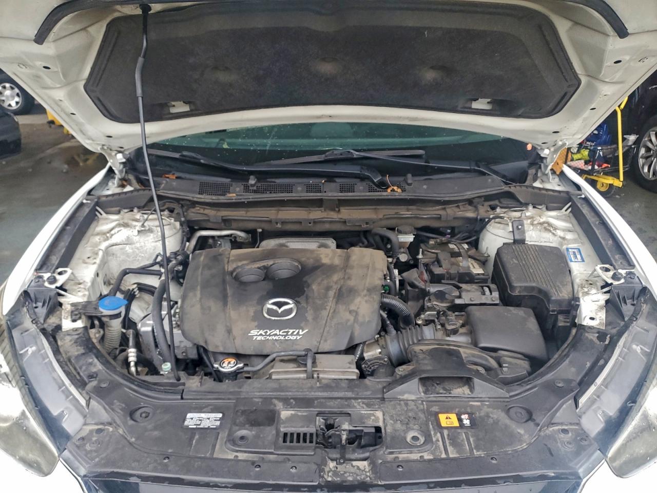 2015 MAZDA CX-5 TOURING photo 12