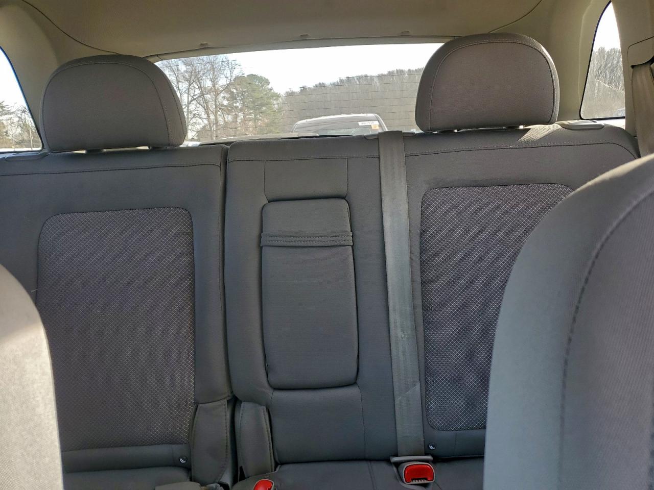 2008 SATURN VUE XR photo 10