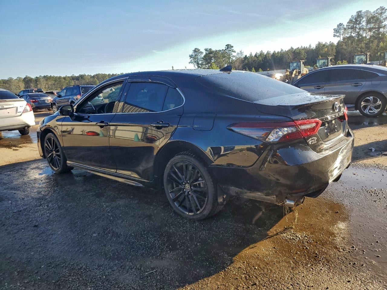 2023 TOYOTA CAMRY XSE photo 2