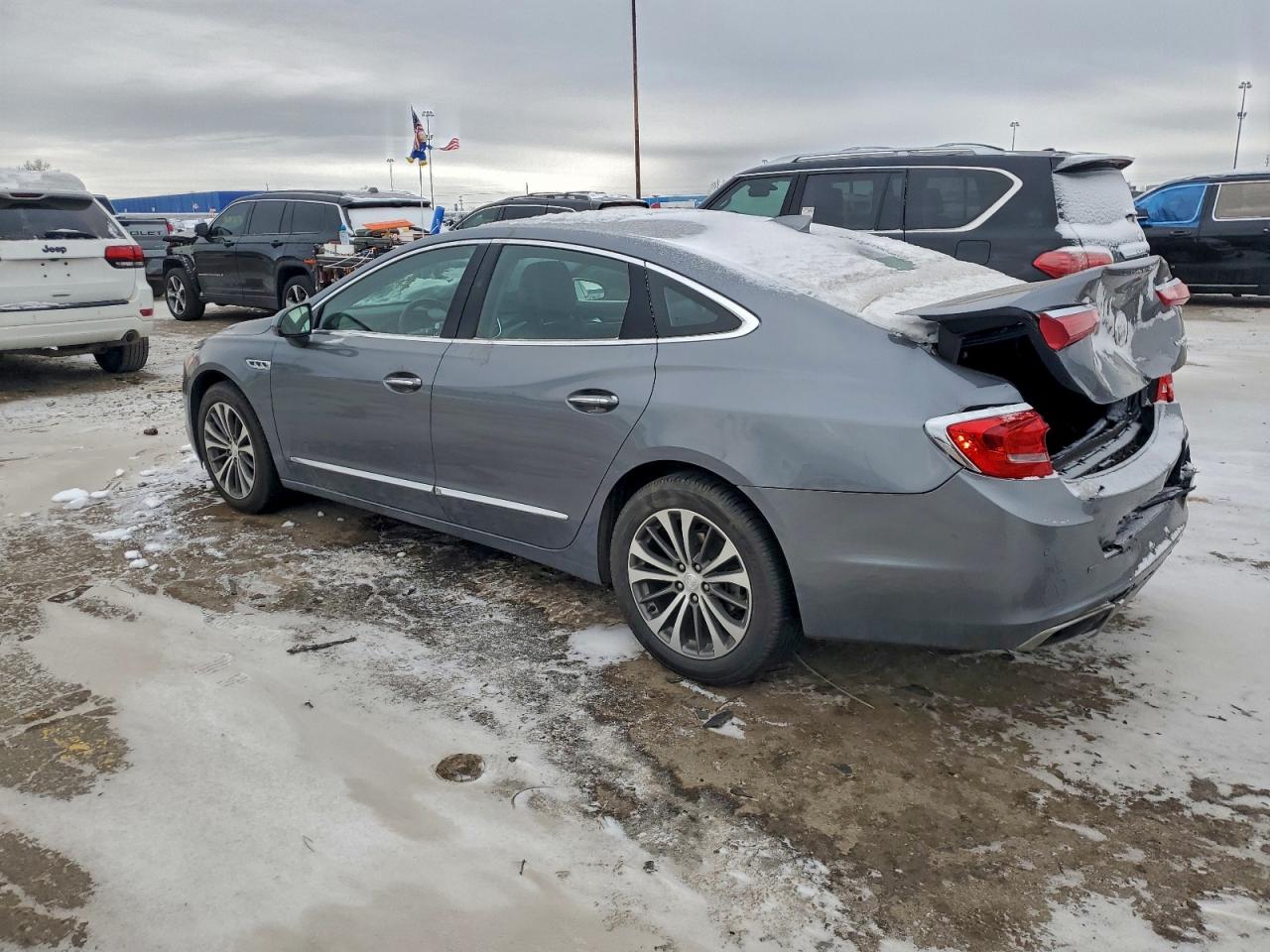 2019 BUICK LACROSSE ESSENCE photo 2