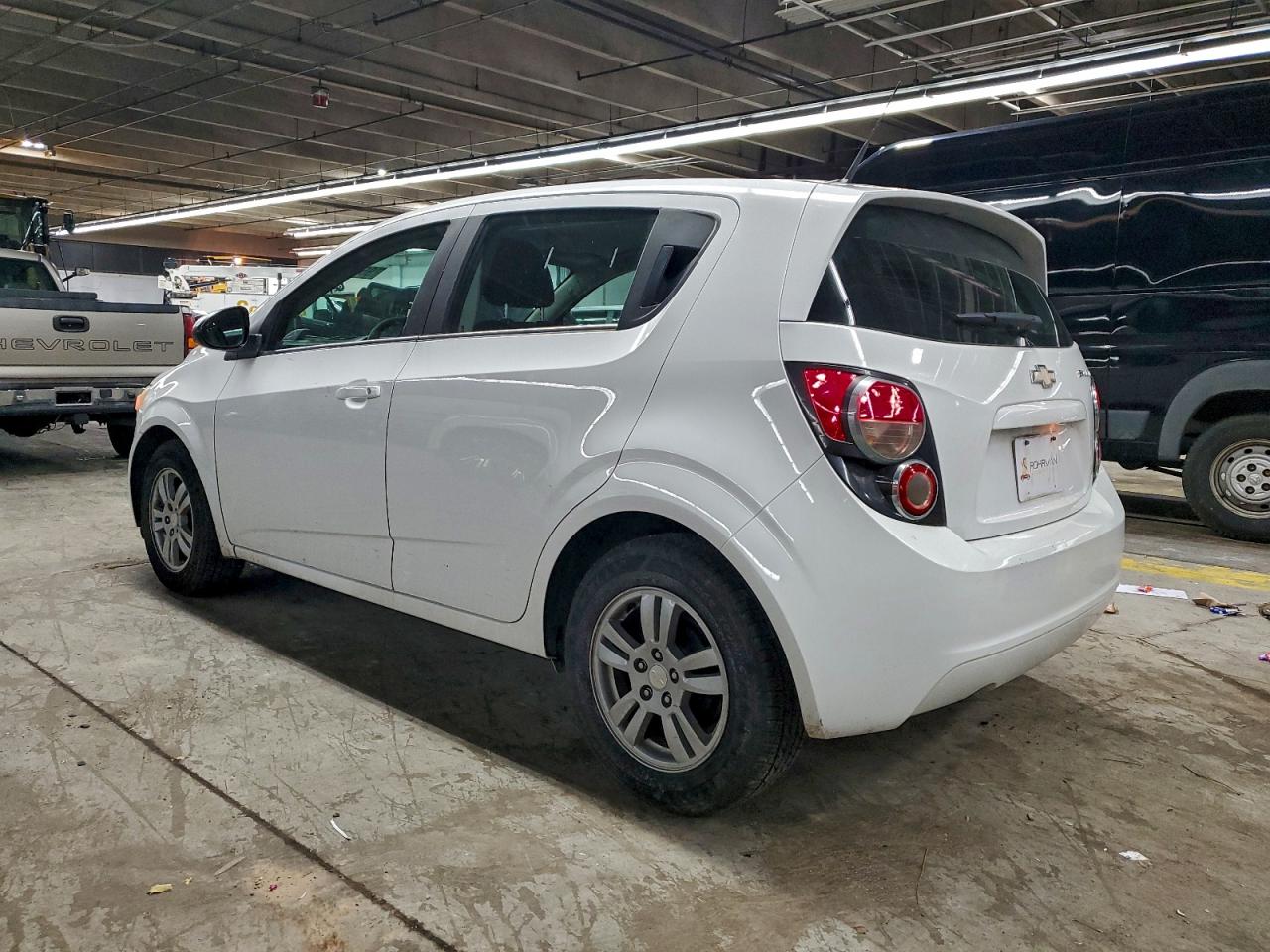 2014 CHEVROLET SONIC LT photo 2