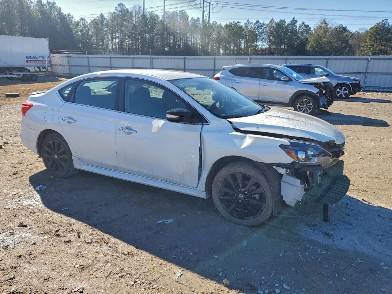 2017 NISSAN SENTRA S photo 4