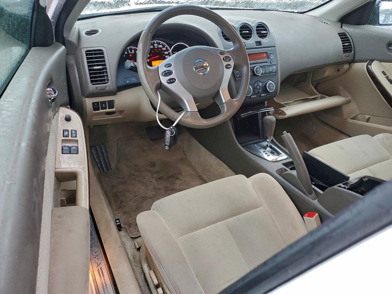 2011 NISSAN ALTIMA S photo 8