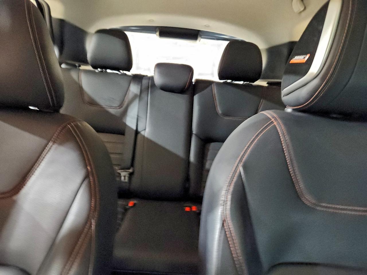 2019 NISSAN KICKS S photo 10