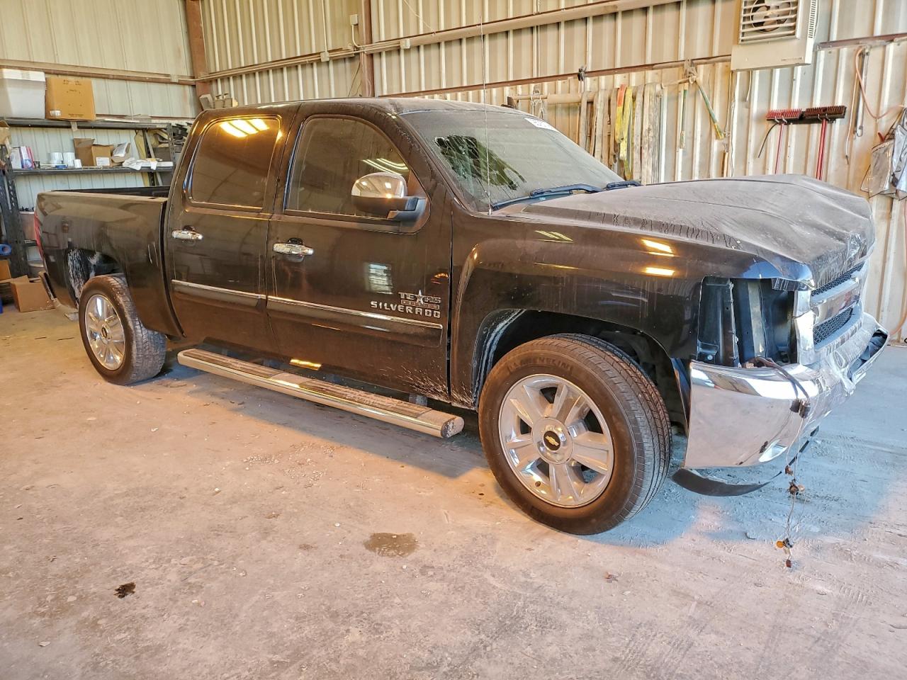 2013 CHEVROLET SILVERADO C1500 LT photo 4