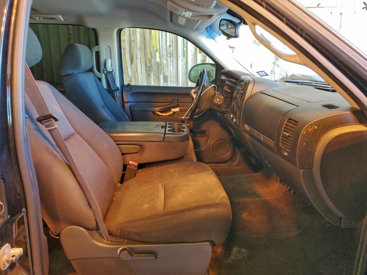 2013 CHEVROLET SILVERADO C1500 LT photo 7