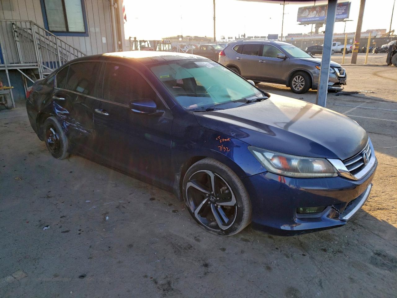 2013 HONDA ACCORD LX photo 4