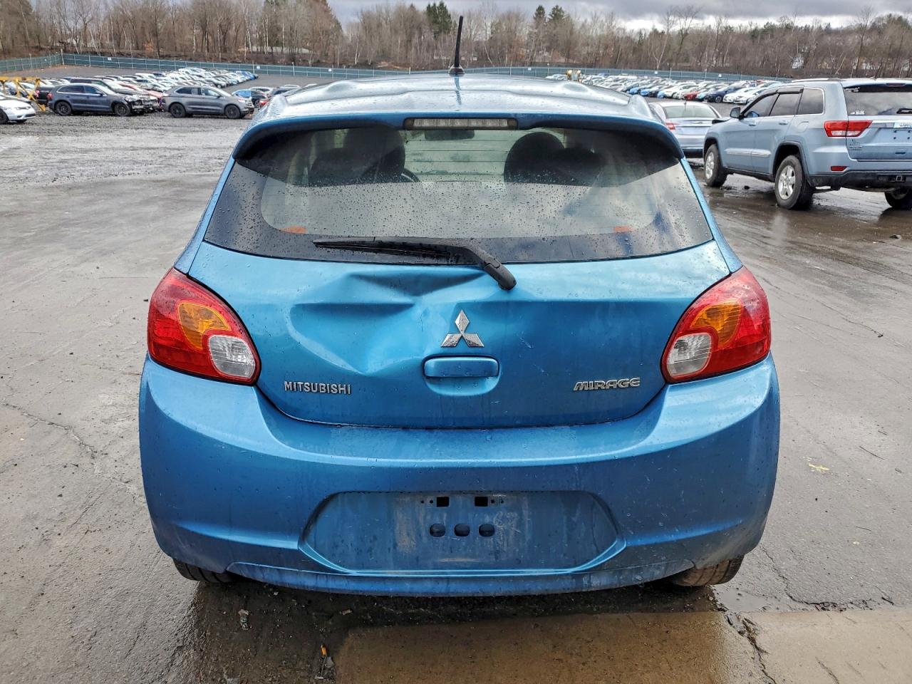 2015 MITSUBISHI MIRAGE DE photo 6