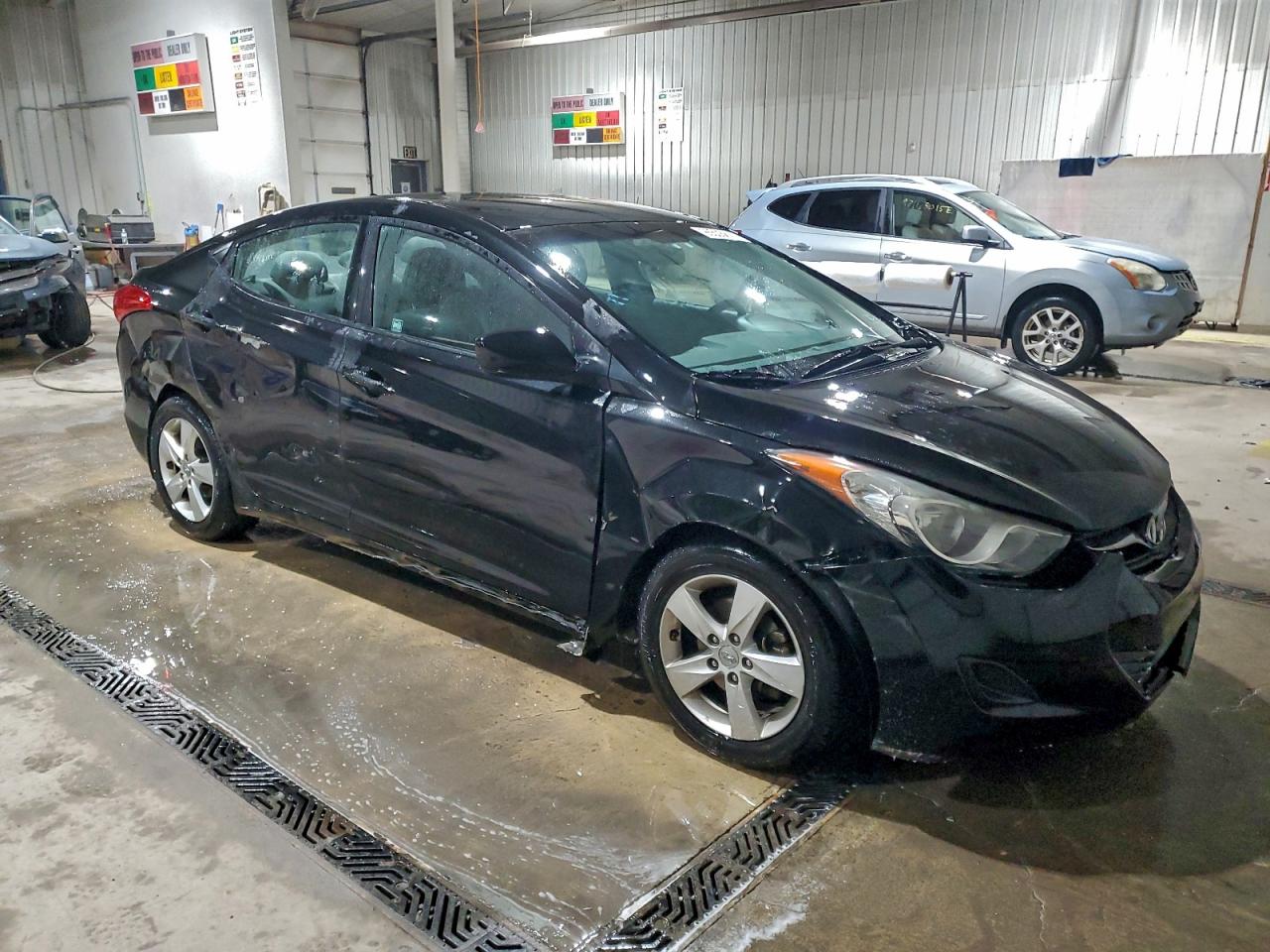 2013 HYUNDAI ELANTRA GLS photo 4