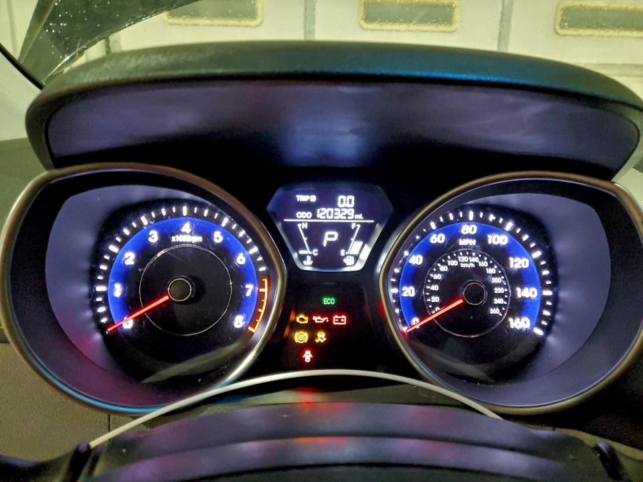 2013 HYUNDAI ELANTRA GLS photo 9