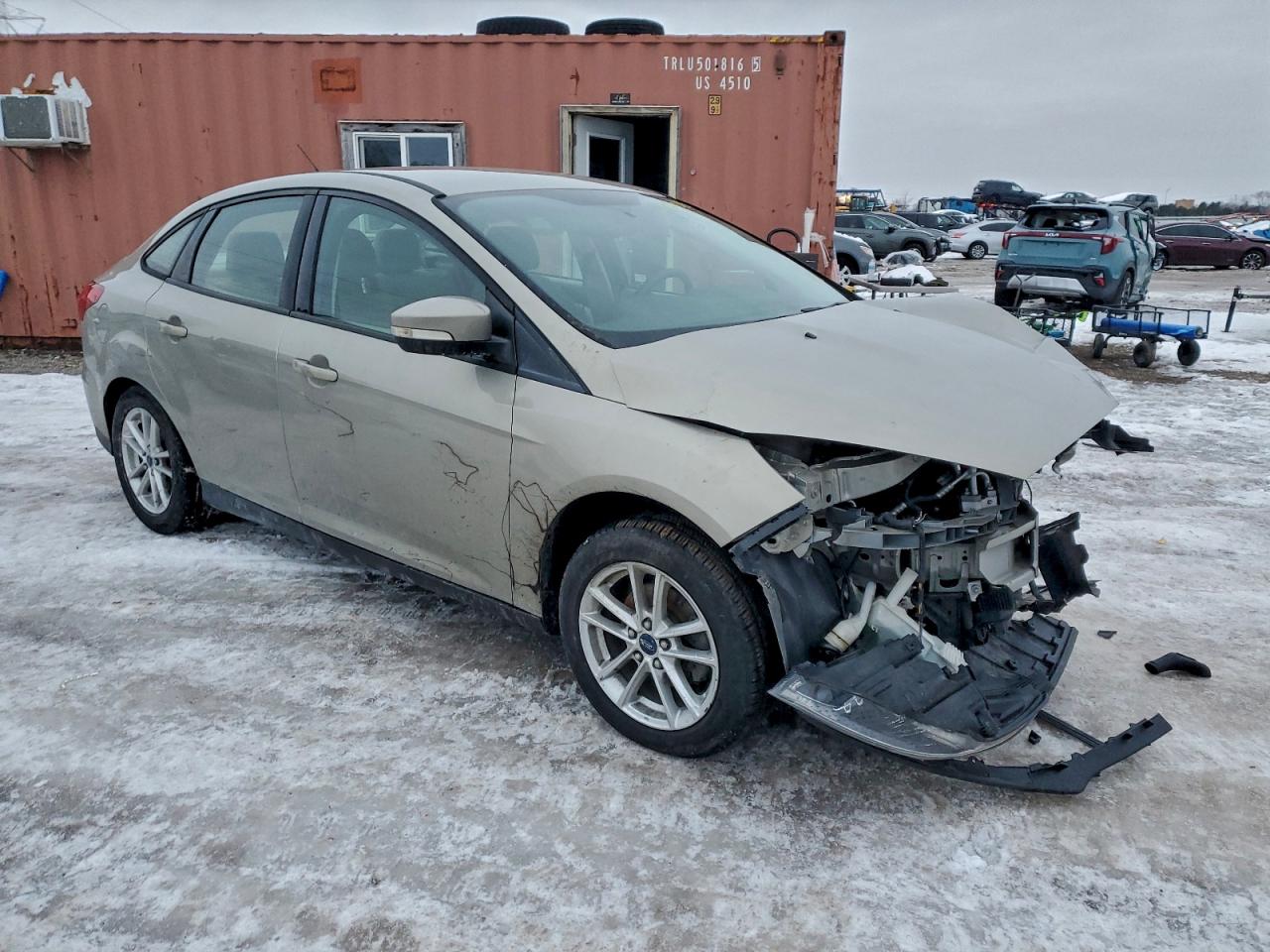 2015 FORD FOCUS SE photo 4