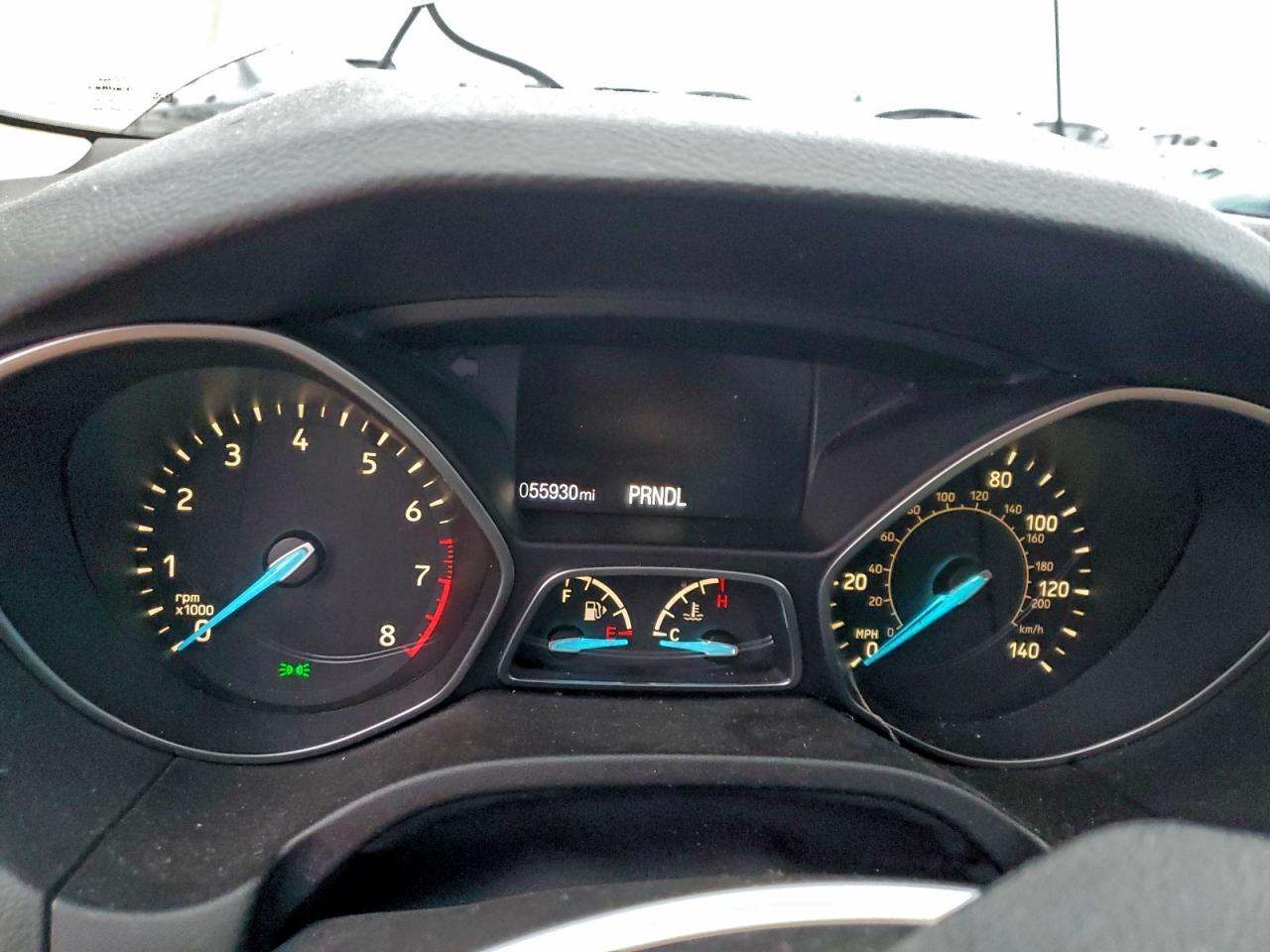 2015 FORD FOCUS SE photo 9