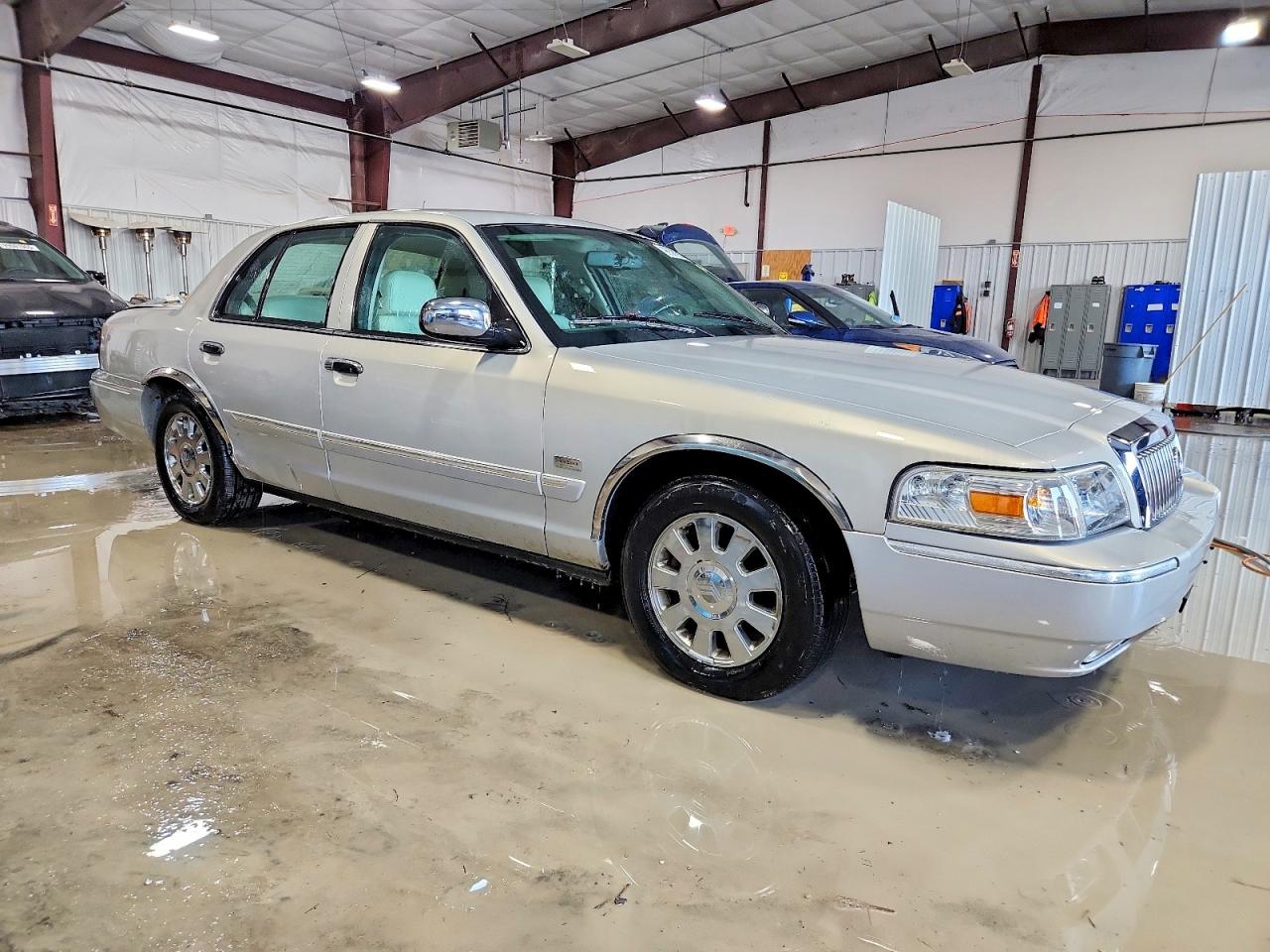 2007 MERCURY GRAND MARQUIS LS photo 4