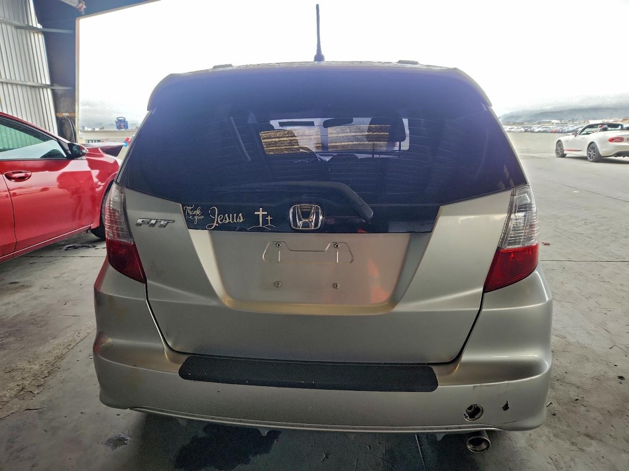 2011 HONDA FIT SPORT photo 6