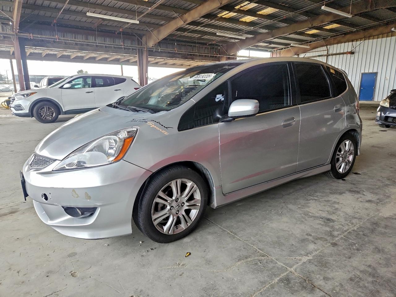 2011 HONDA FIT
