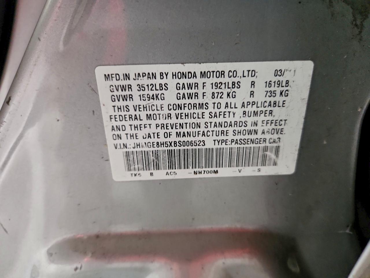 2011 HONDA FIT SPORT photo 12