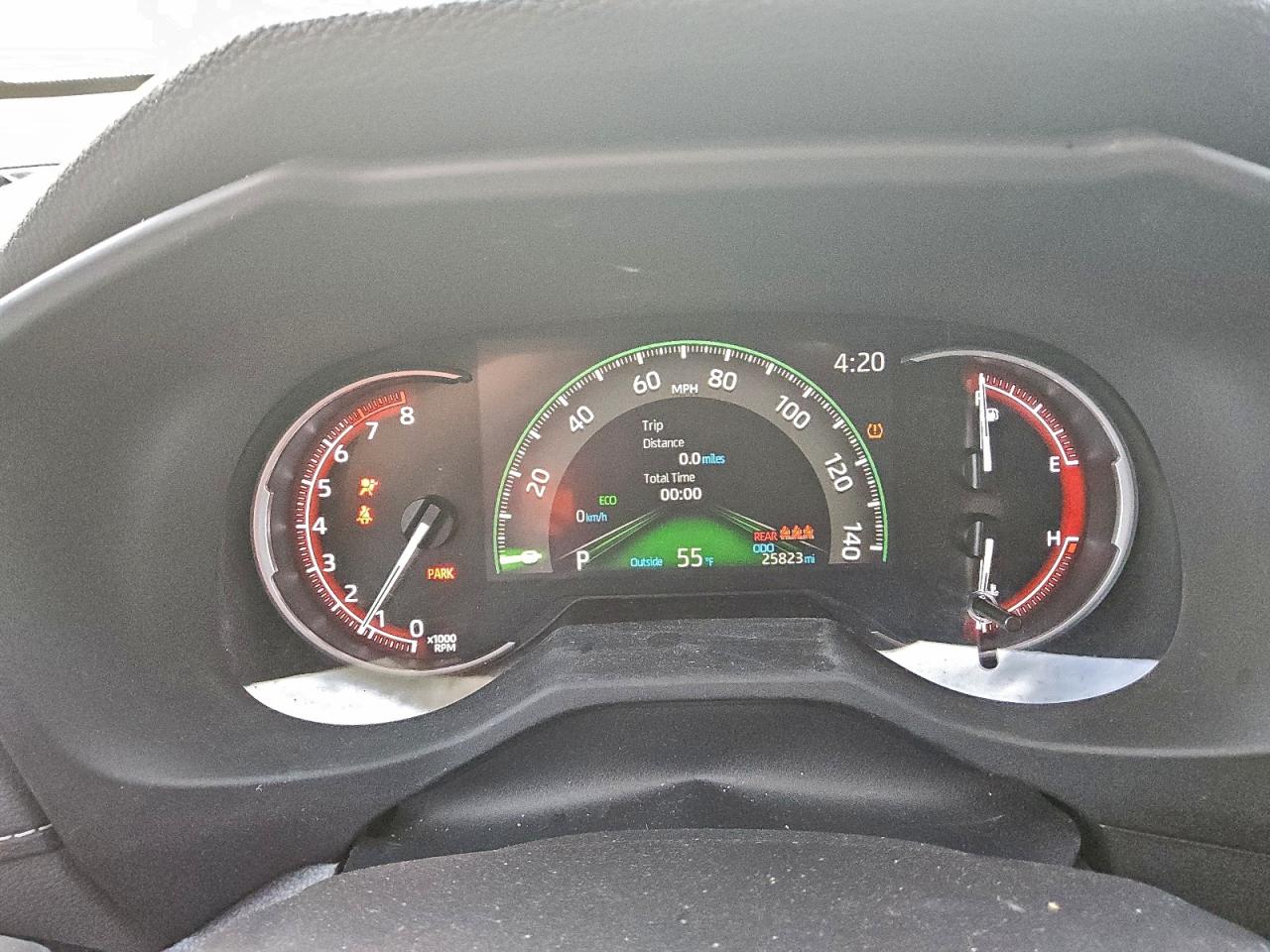 2025 TOYOTA RAV4 LE photo 17