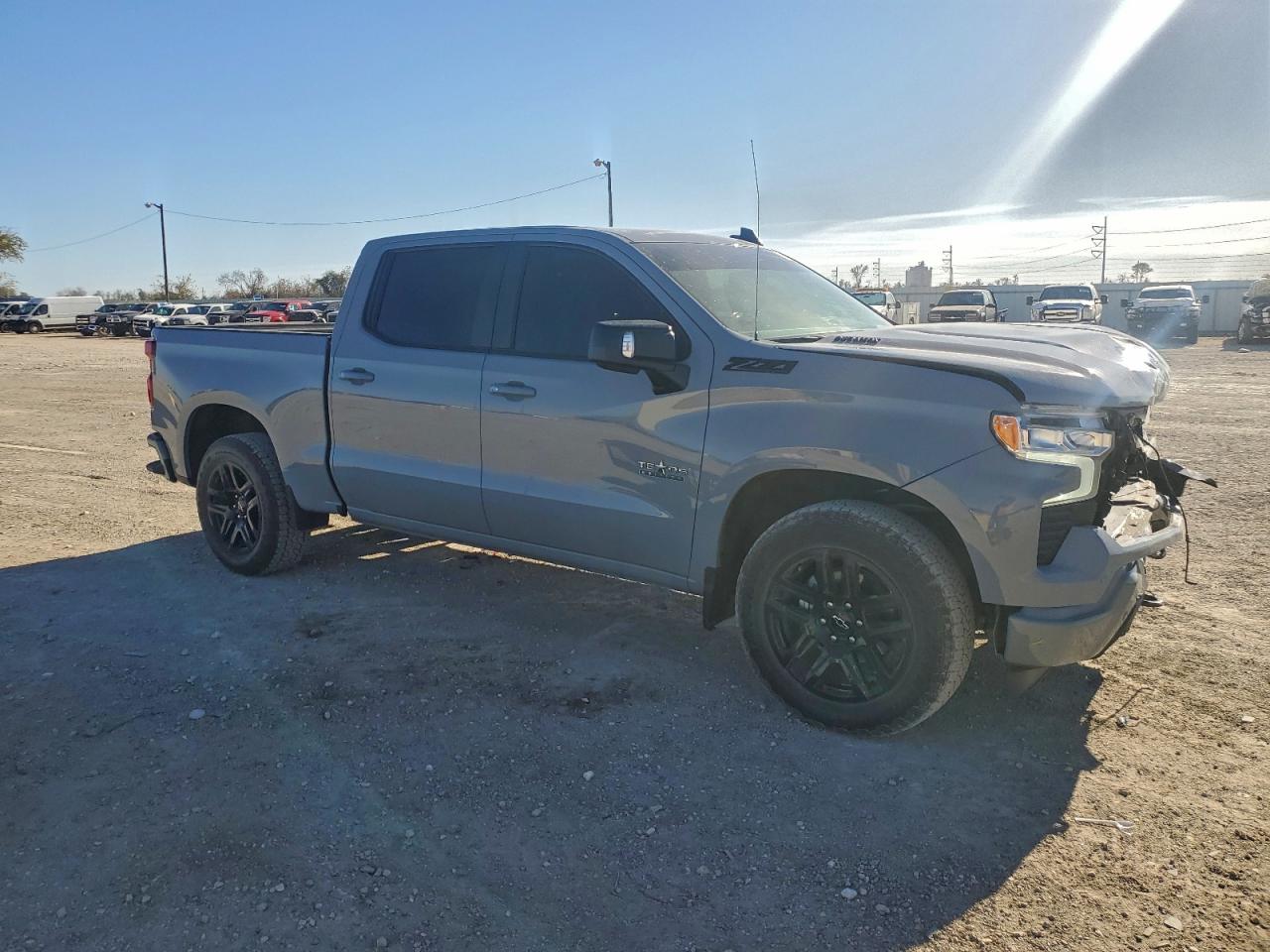 2025 CHEVROLET SILVERADO K1500 RST photo 4