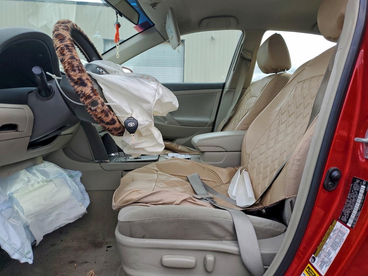 2007 TOYOTA CAMRY LE photo 7