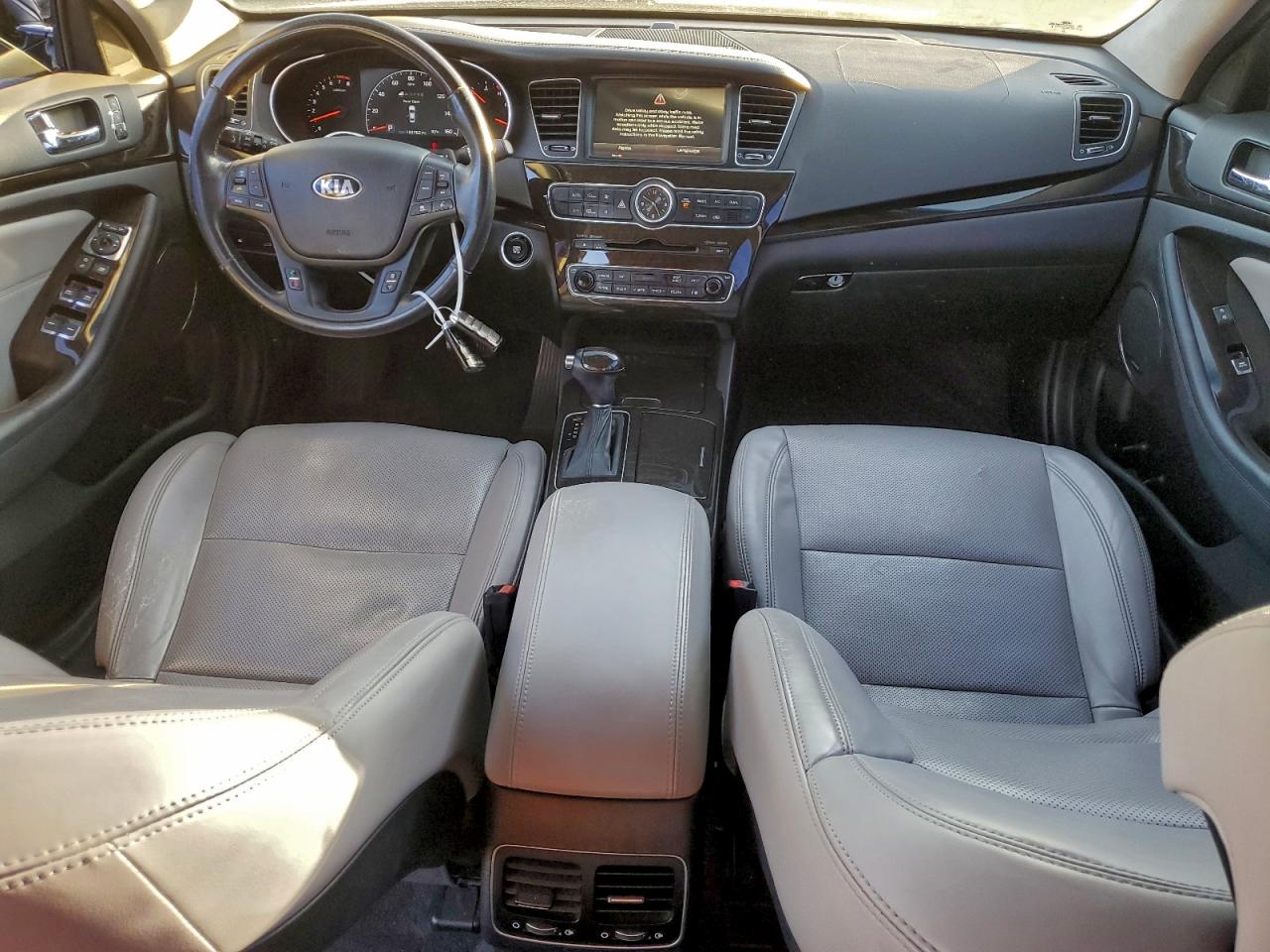 2015 KIA CADENZA PREMIUM photo 8